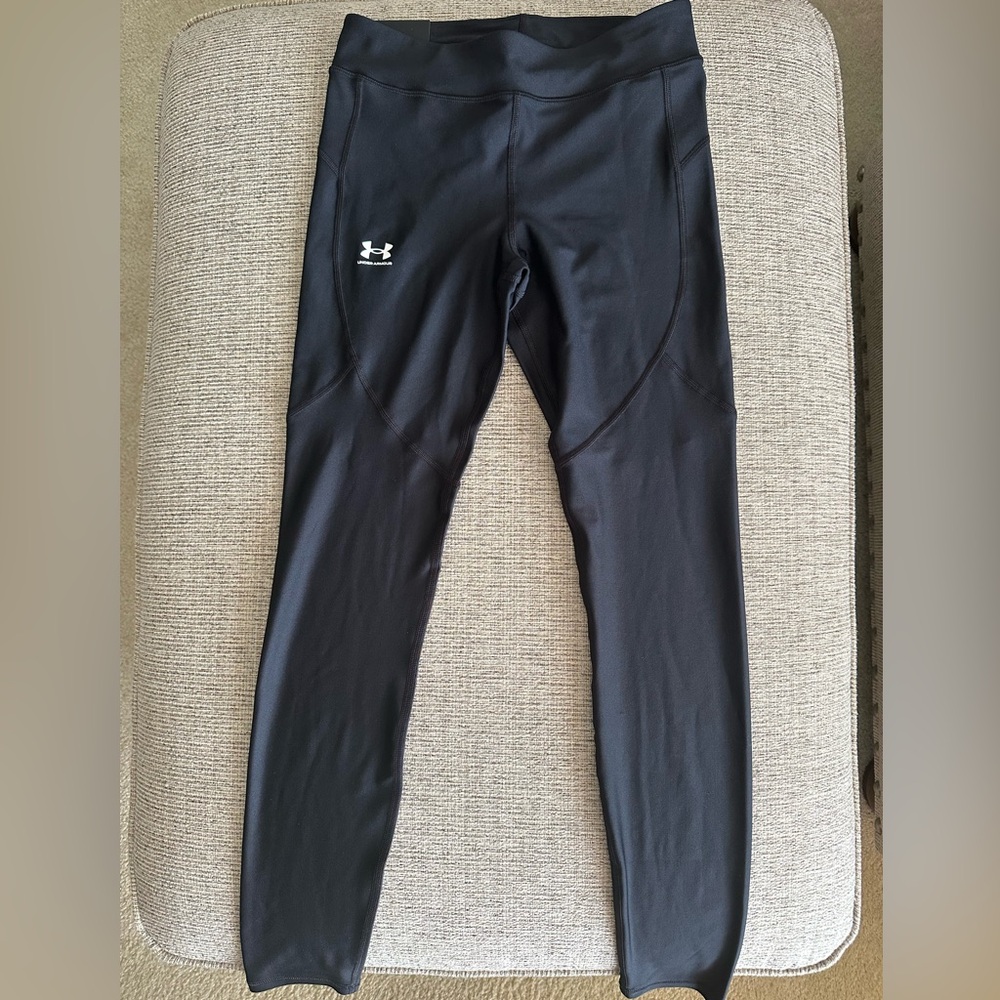 NWT Under Armour Mid Rise Full Length Leggings - Black